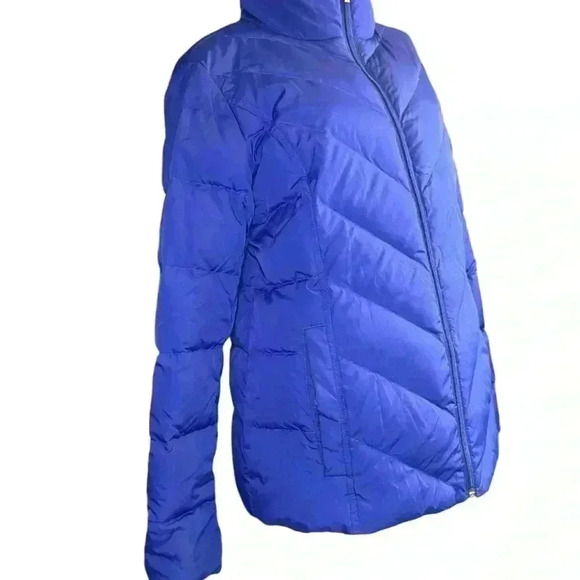 Lands’ End Women’s Cobalt Blue Size M Winter Jacket. - Picture 5 of 10